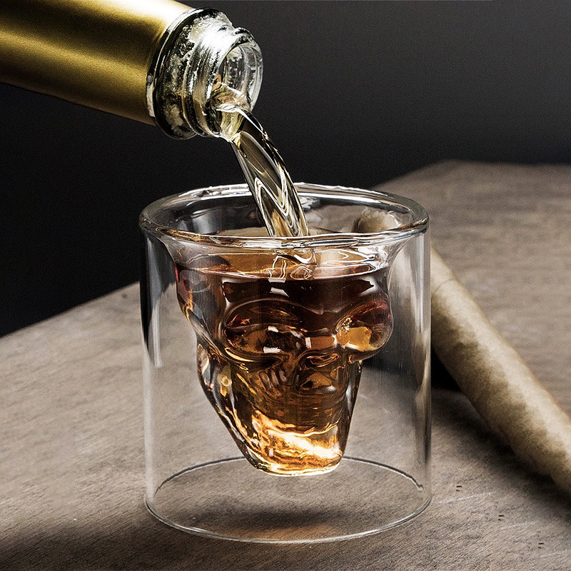 Tazza regalo artigianale con t - Wine To Beer To Liquor recensione e prezzo