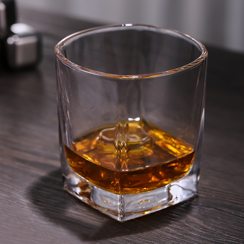 235ml 4 pezzi Set Birra Brandy - Wine To Beer To Liquor recensione e prezzo