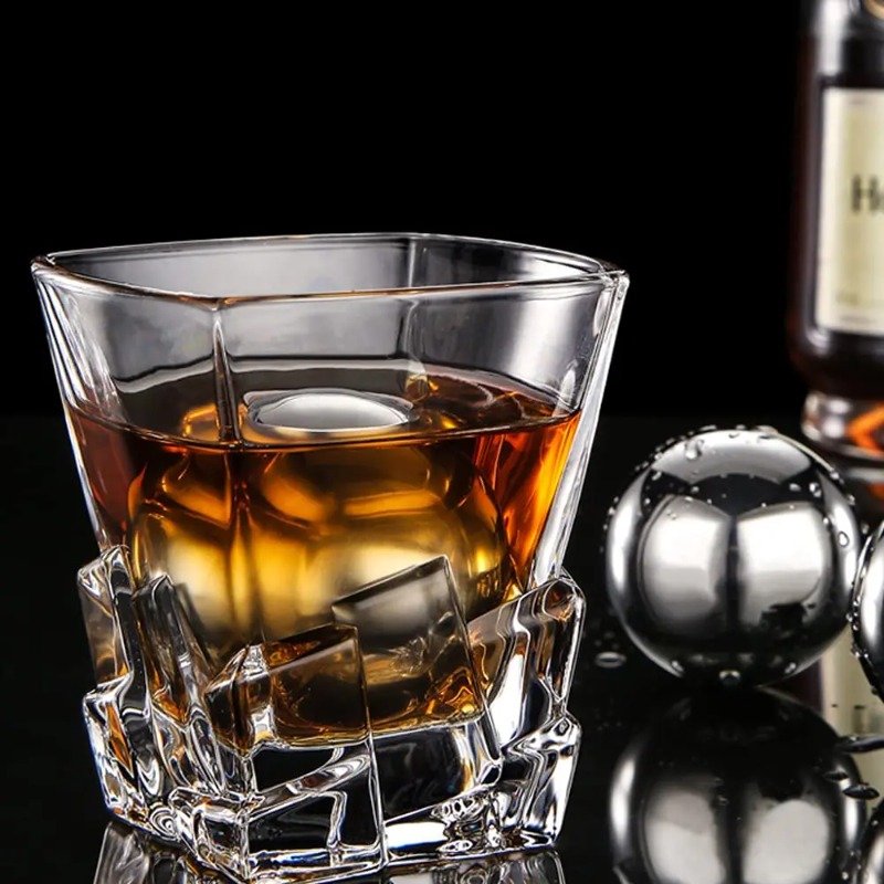 Set Regalo di 1 Cubetto di Ghi - Whiskey Stone Set recensione e prezzo