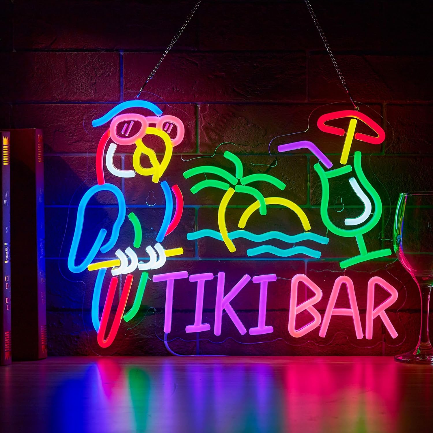 Insegna al Neon Tiki Bar con P - Beer & Wine Downtown recensione e prezzo